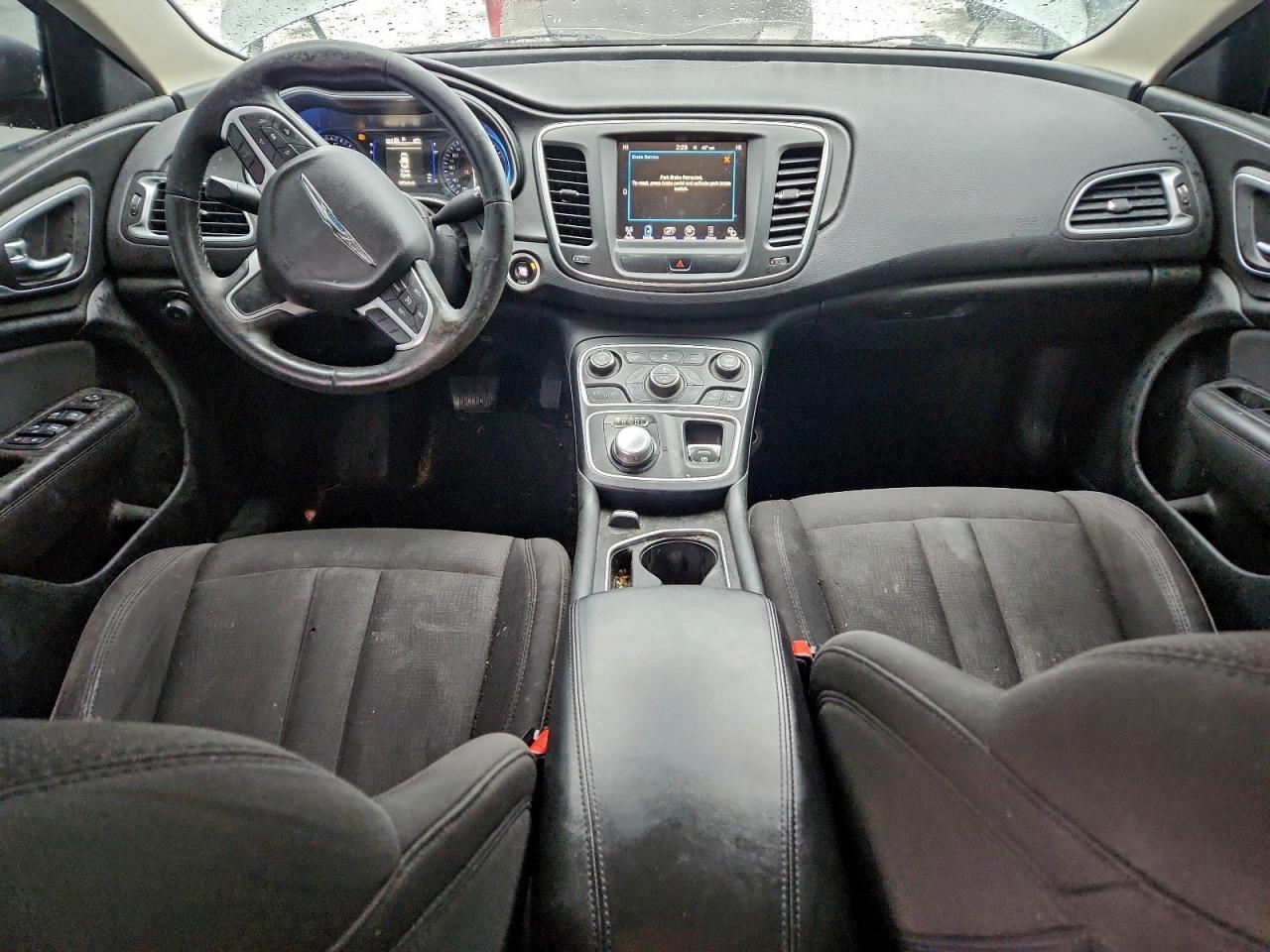 2015 CHRYSLER 200