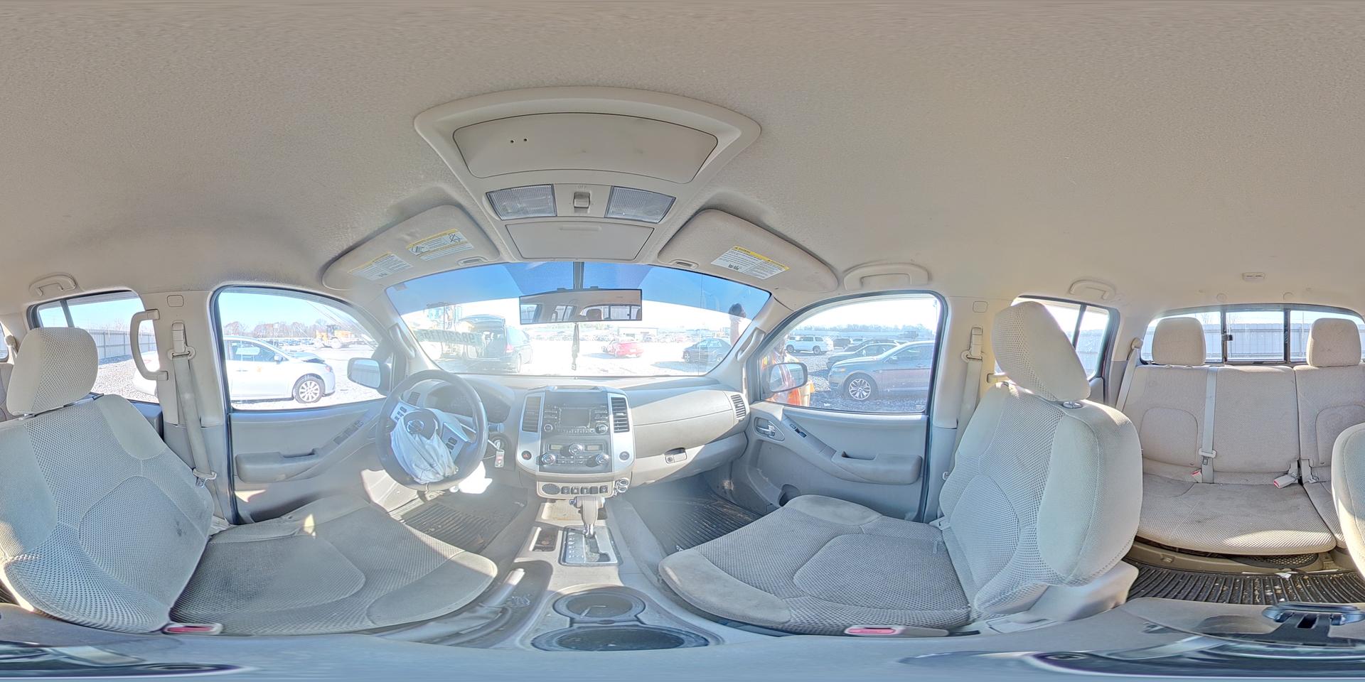 2014 NISSAN Frontier