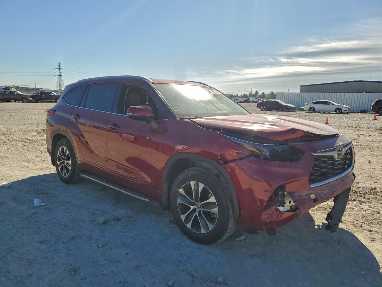 2022 TOYOTA HIGHLANDER