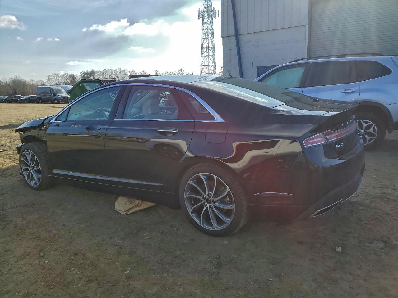 2019 LINCOLN MKZ