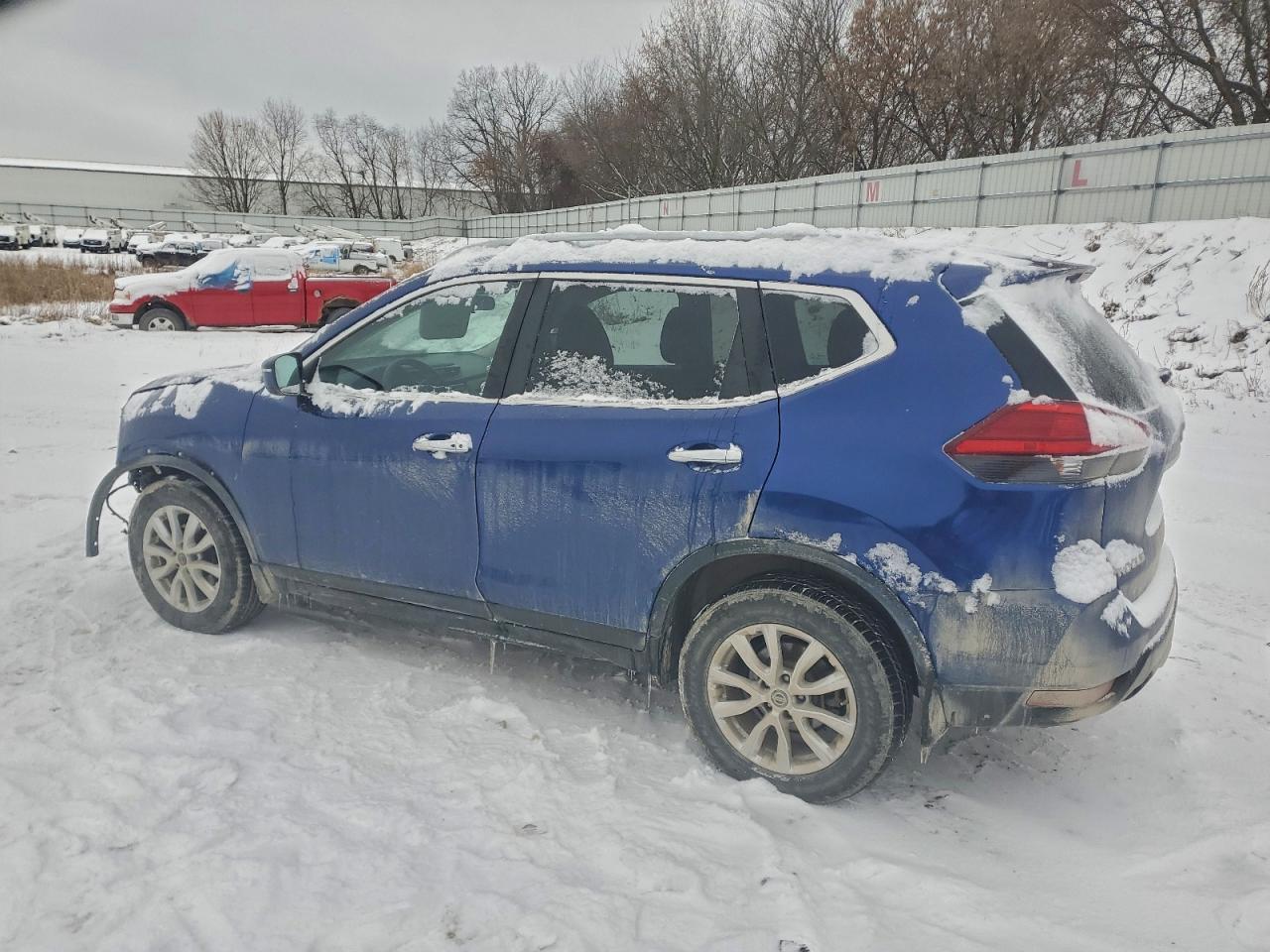 2017 NISSAN ROGUE