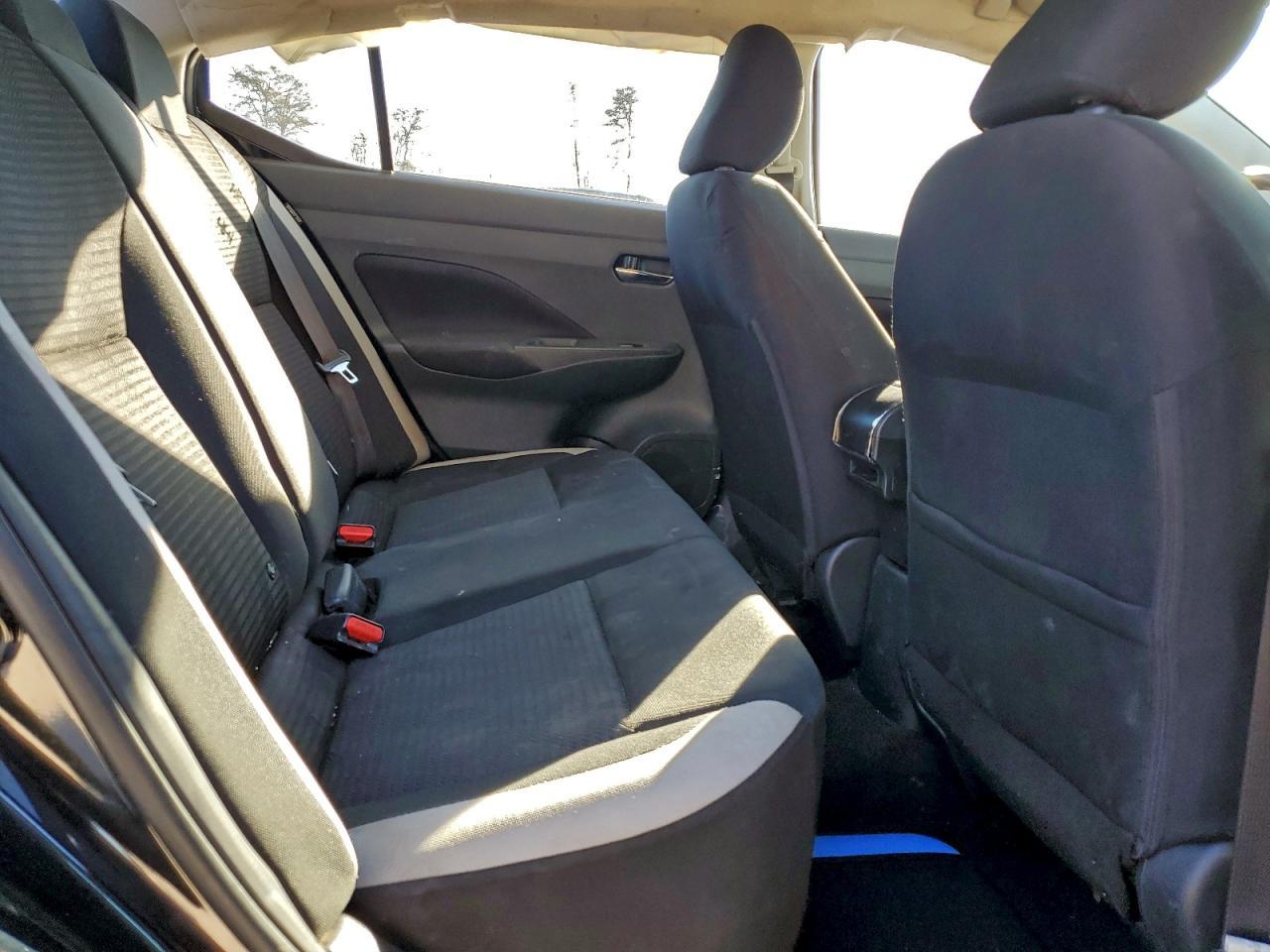 2021 NISSAN VERSA