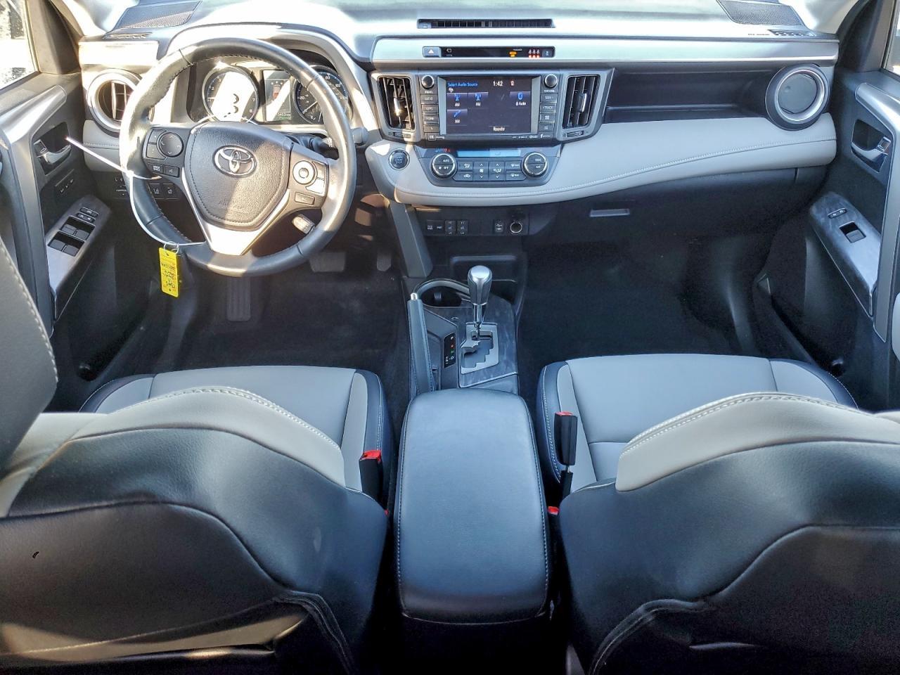 2017 TOYOTA RAV4