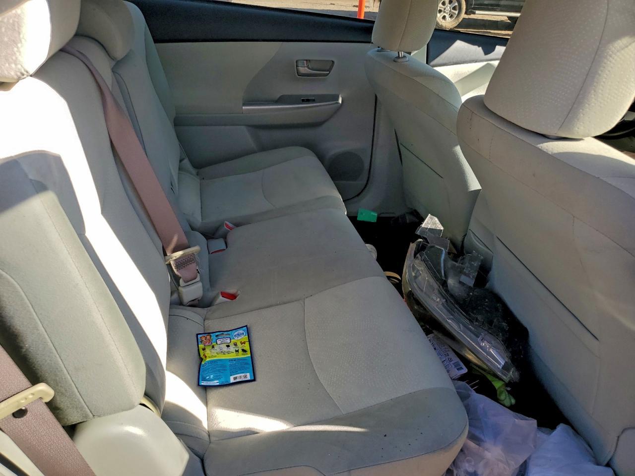 2012 TOYOTA PRIUS V