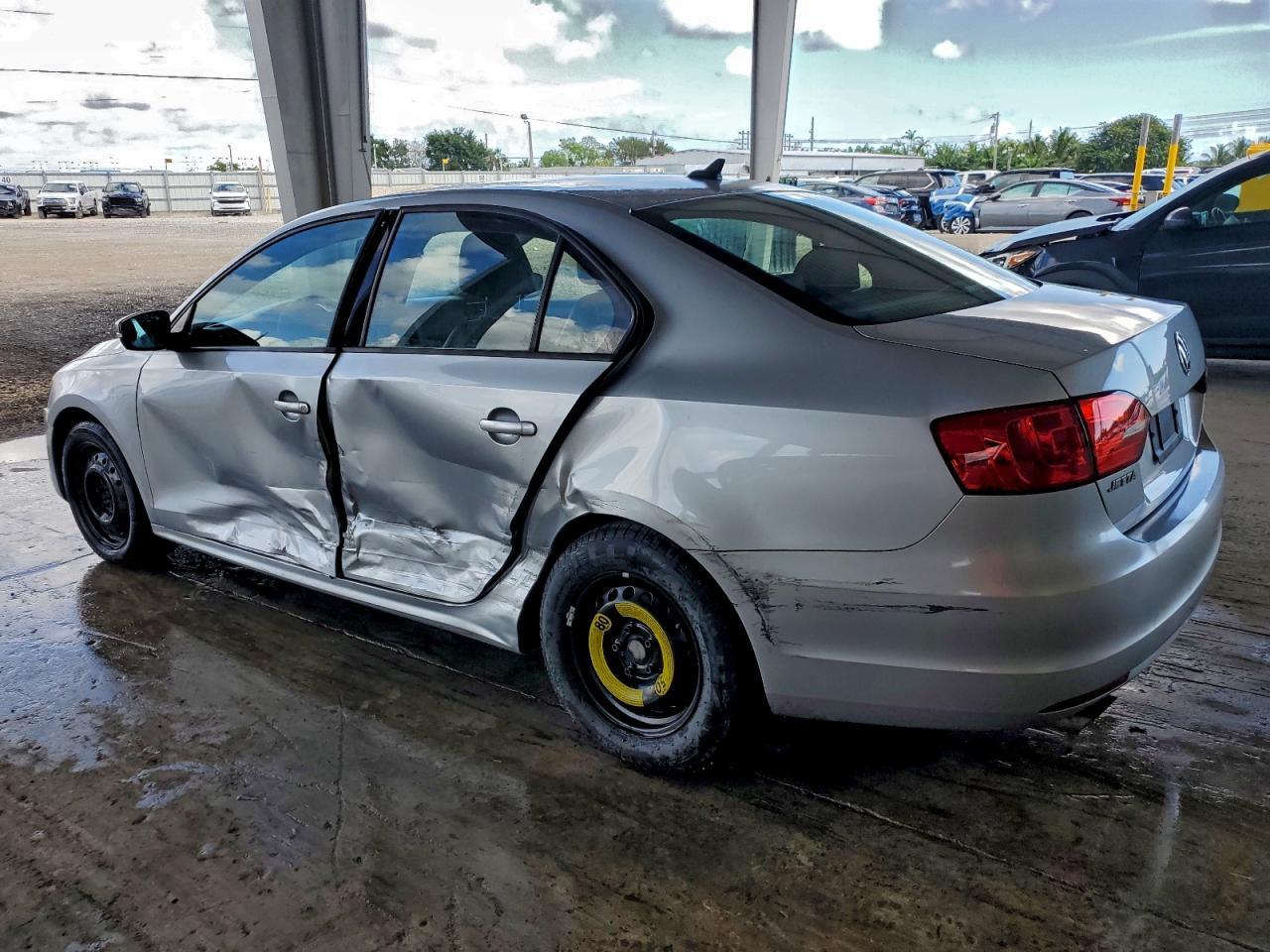 2014 VOLKSWAGEN JETTA