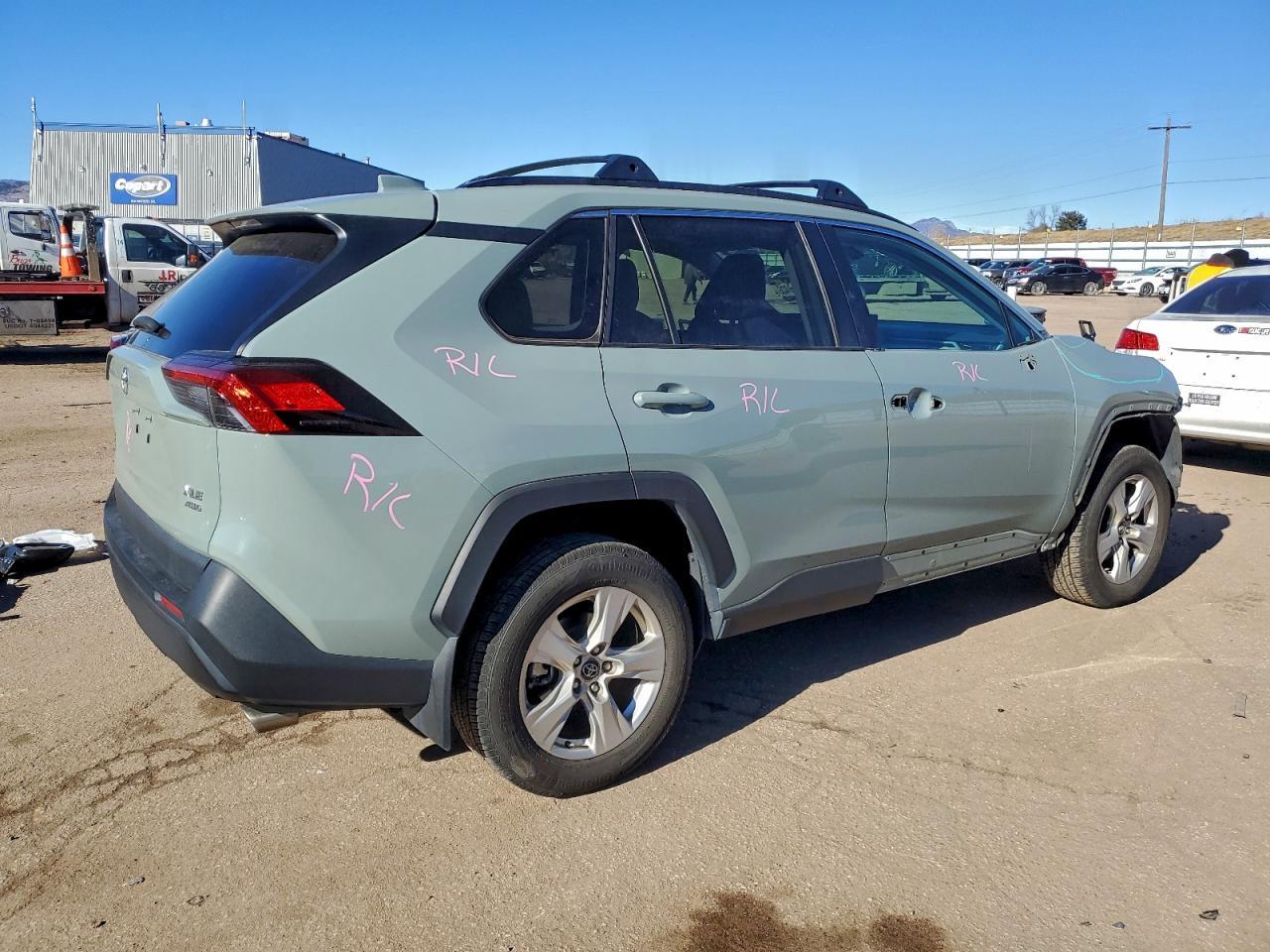 2019 TOYOTA RAV4