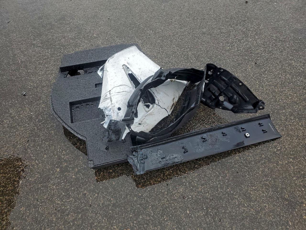 2022 TOYOTA PRIUS