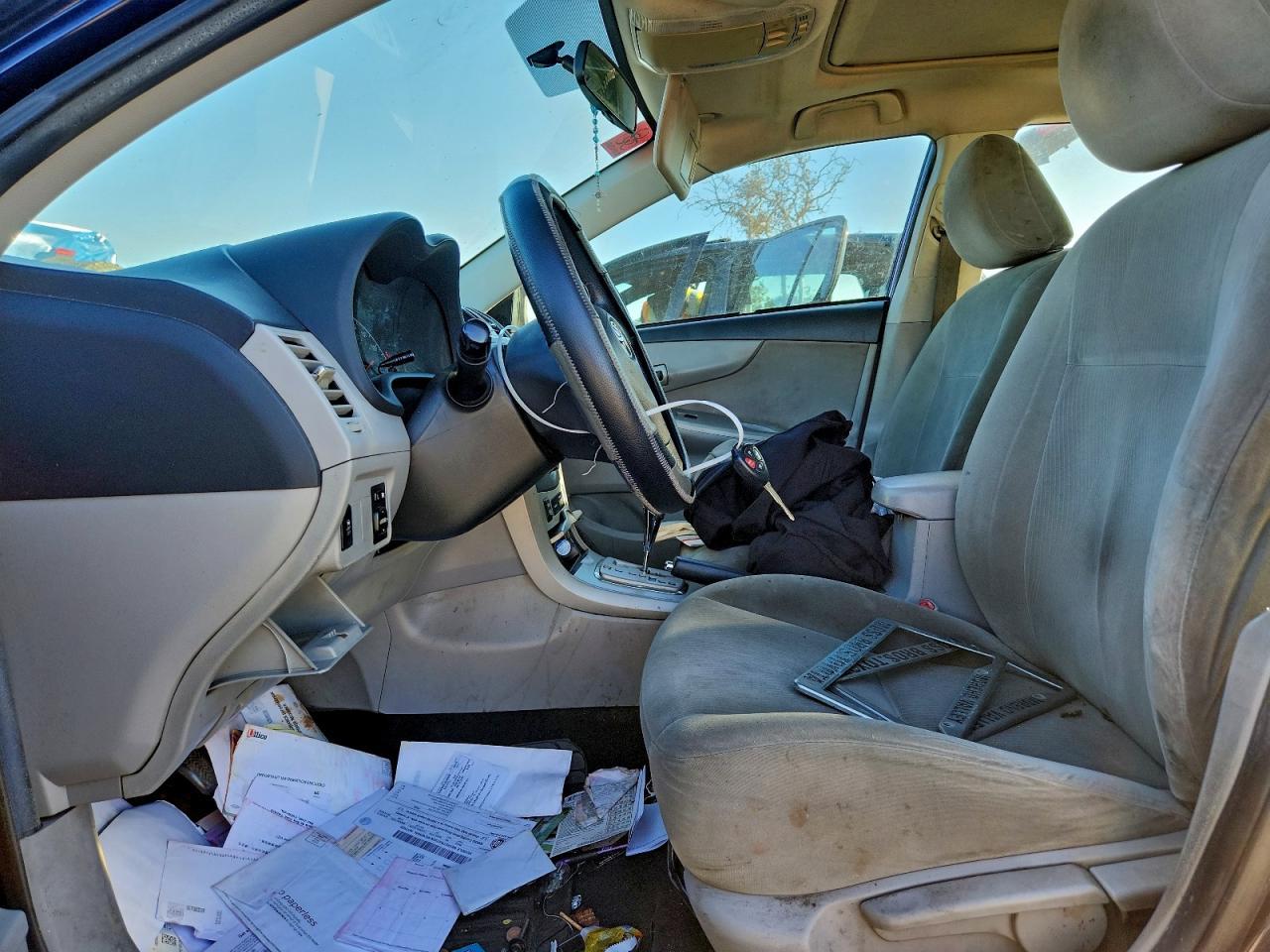 2012 TOYOTA COROLLA