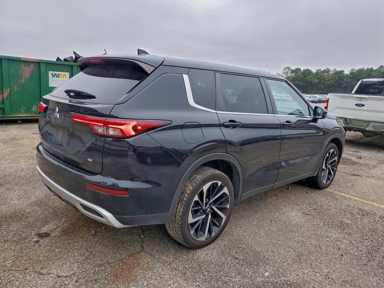 2022 MITSUBISHI outlander
