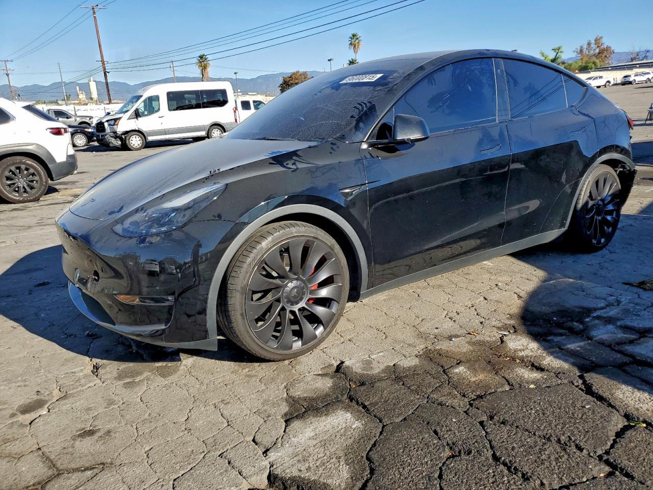 2023 TESLA MODEL Y