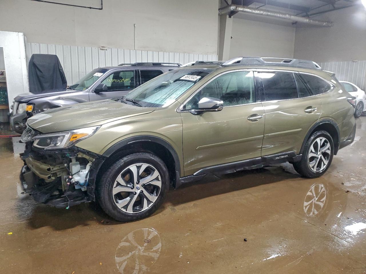 2020 SUBARU Outback