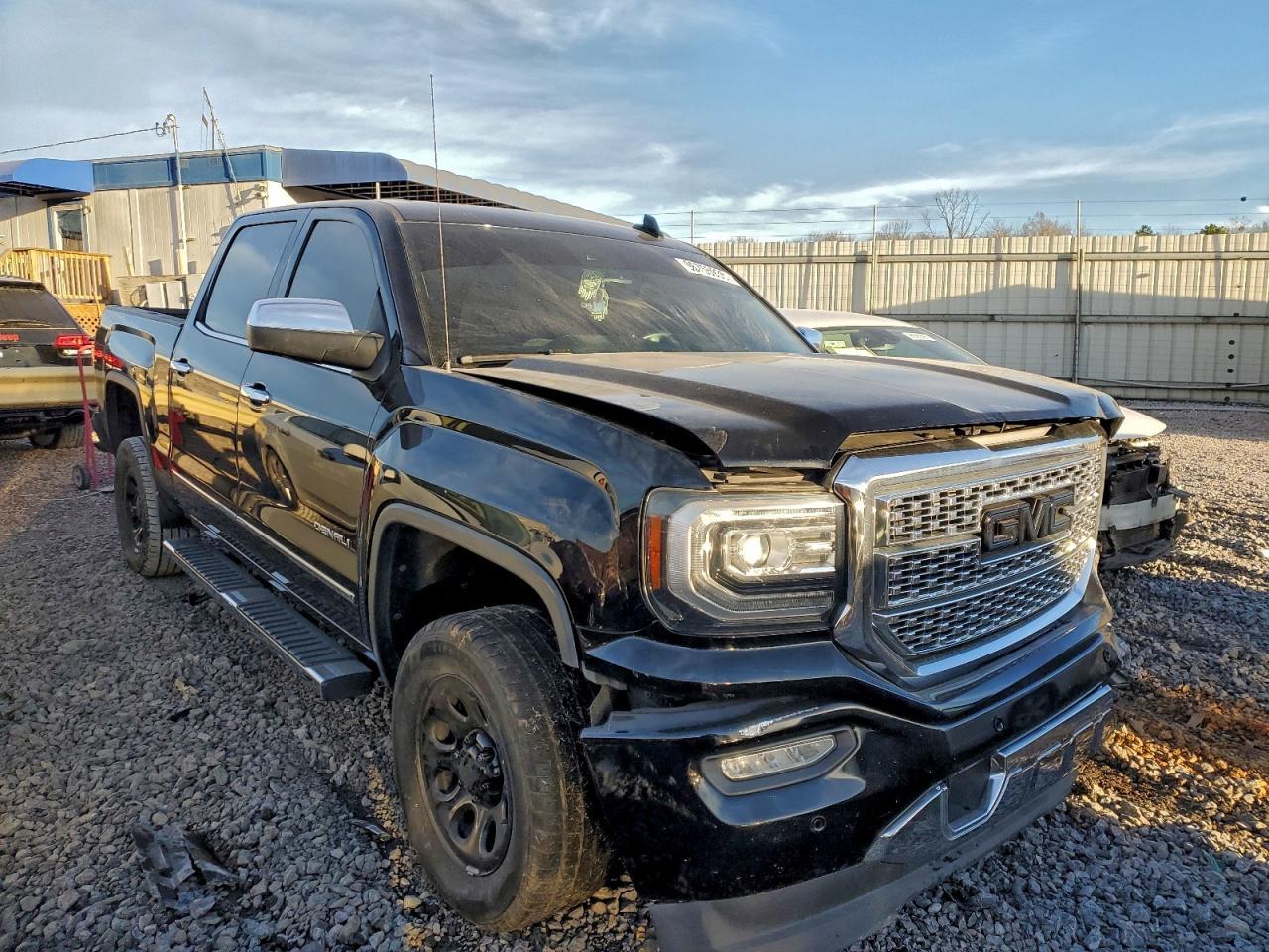 2017 GMC Sierra
