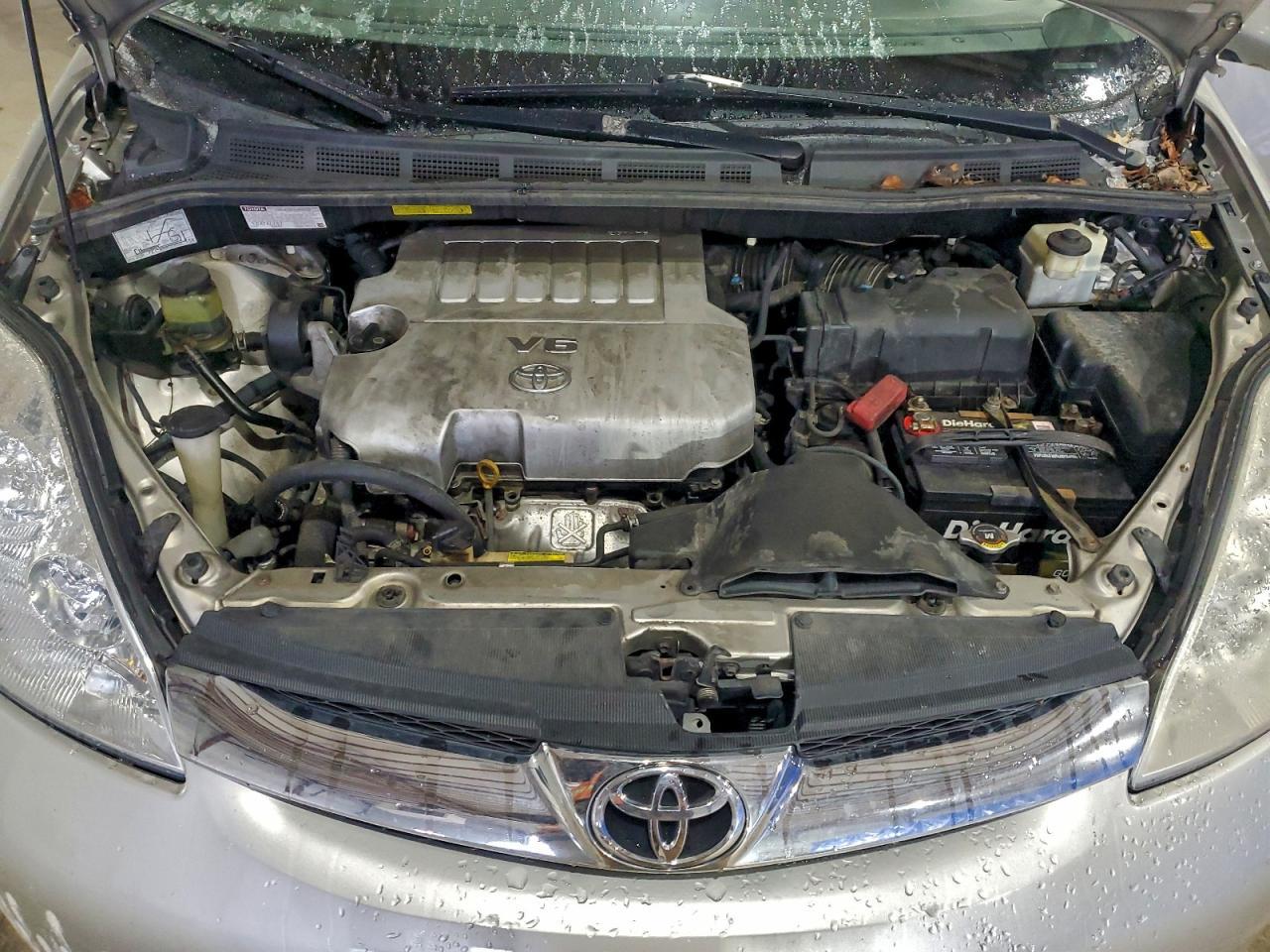 2008 TOYOTA SIENNA