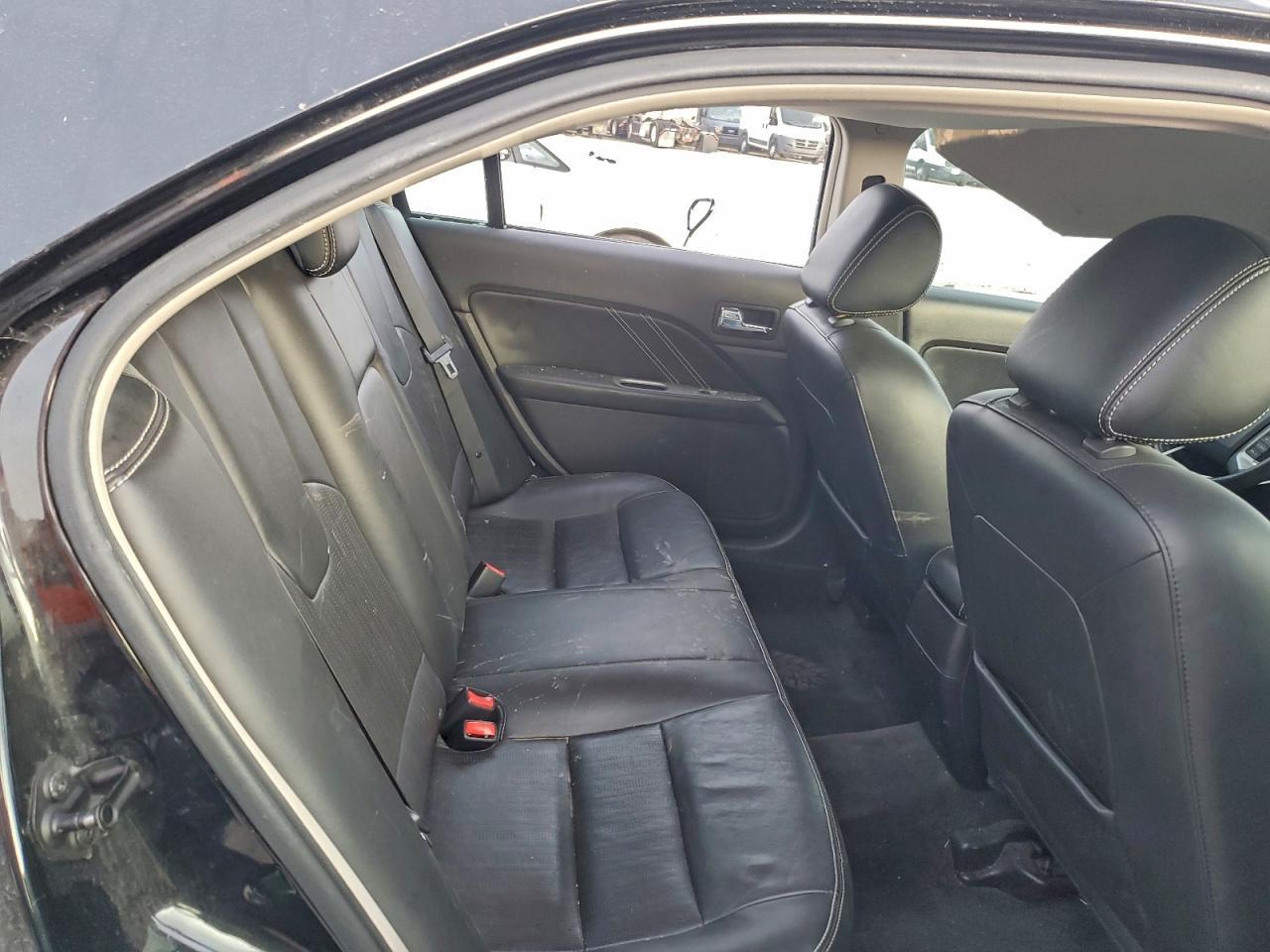2011 FORD FUSION