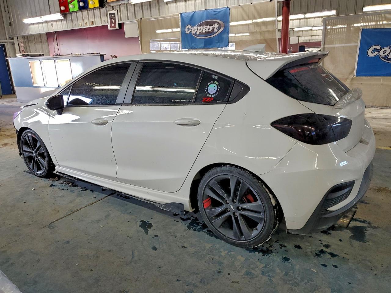 2018 CHEVROLET CRUZE