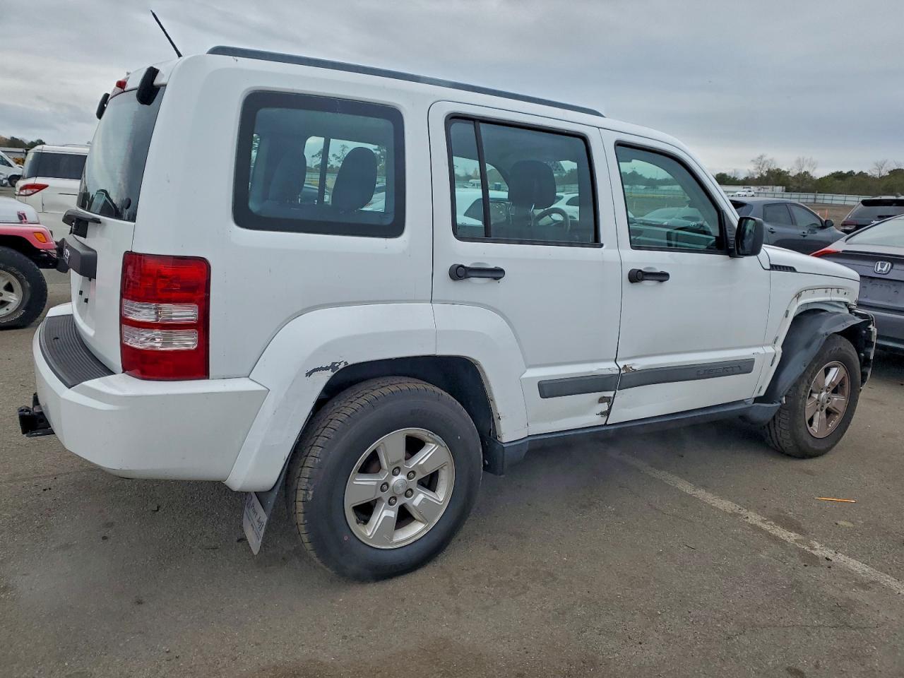 2012 JEEP Liberty