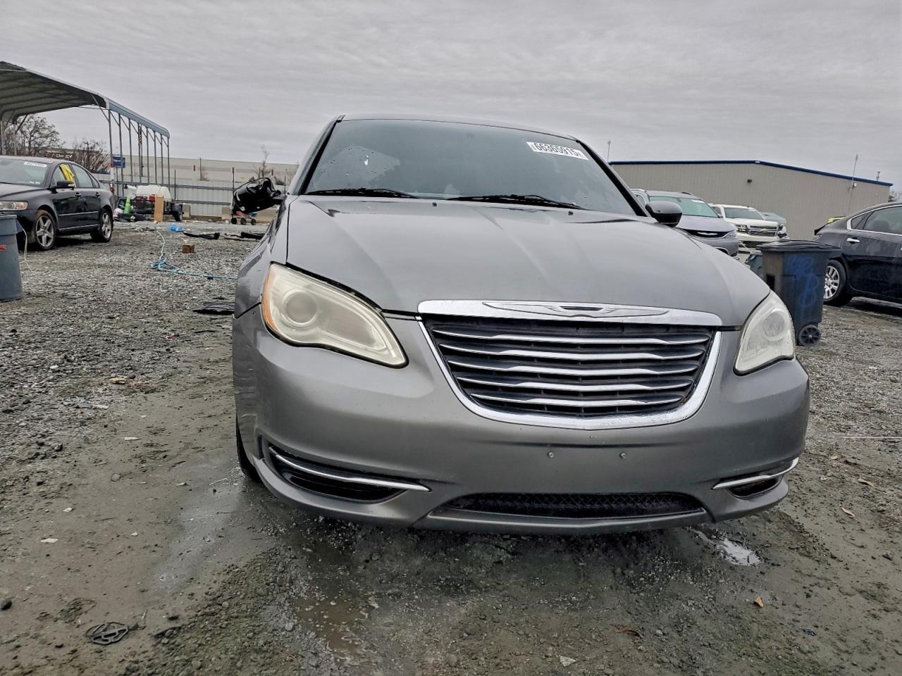 2013 CHRYSLER 200