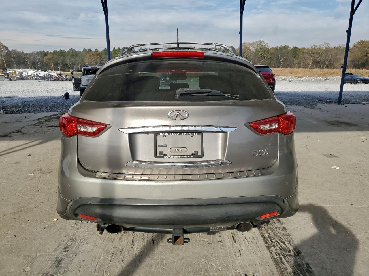 2011 INFINITI FX35