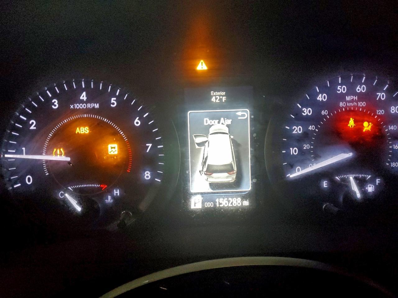 2015 TOYOTA SIENNA