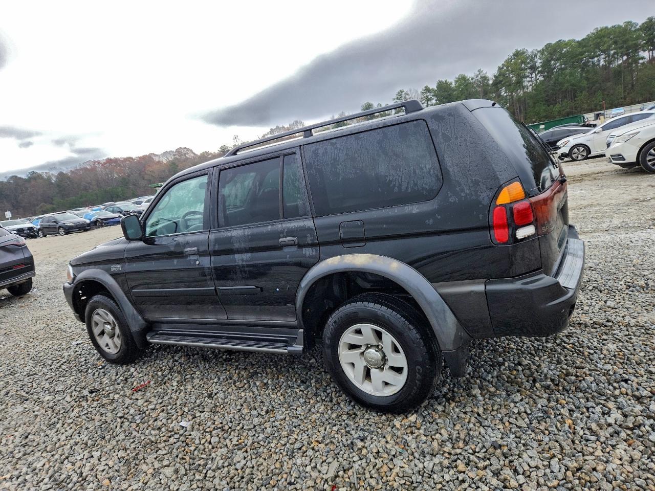 2001 MITSUBISHI Montero