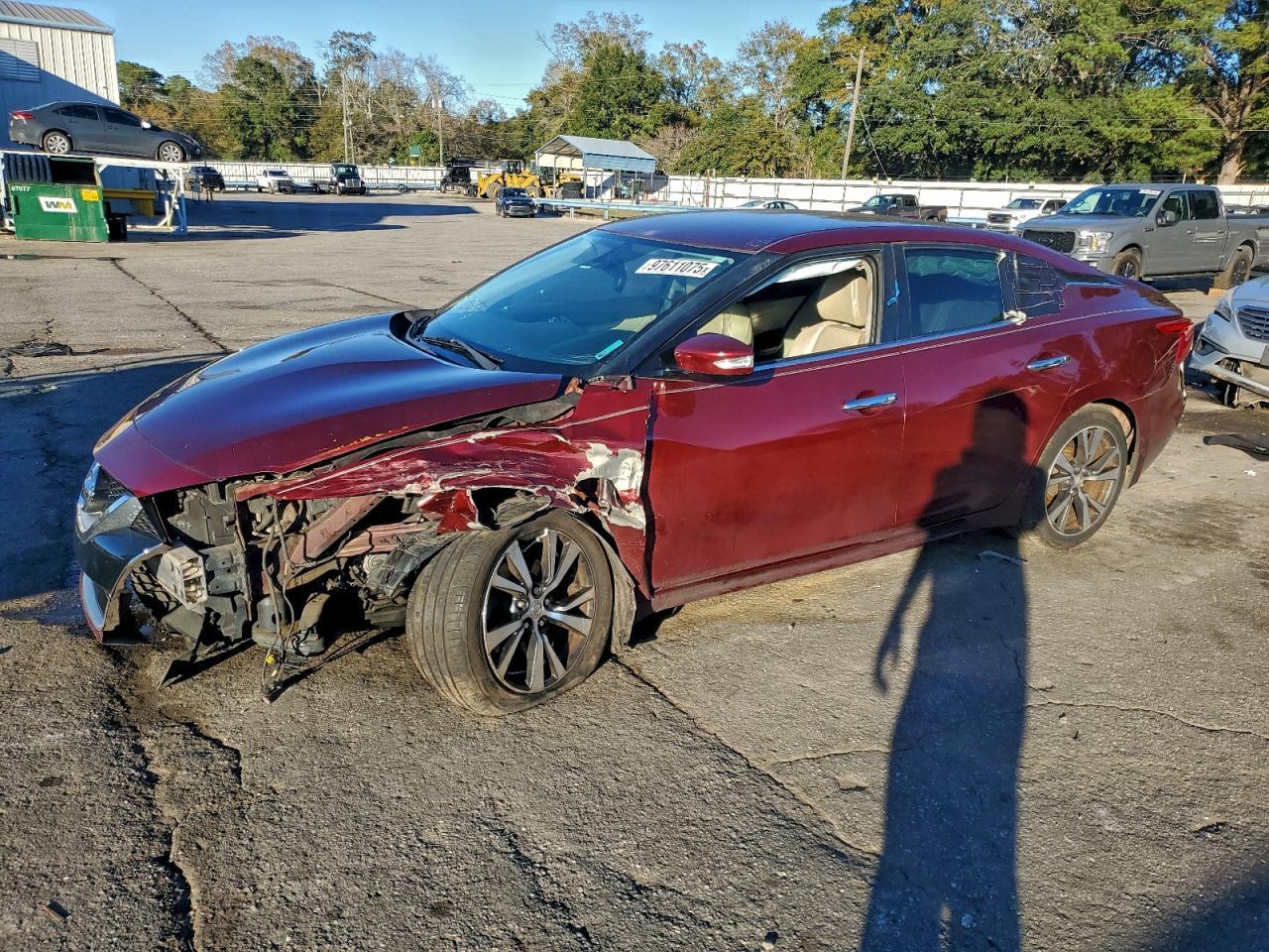 2016 NISSAN Maxima