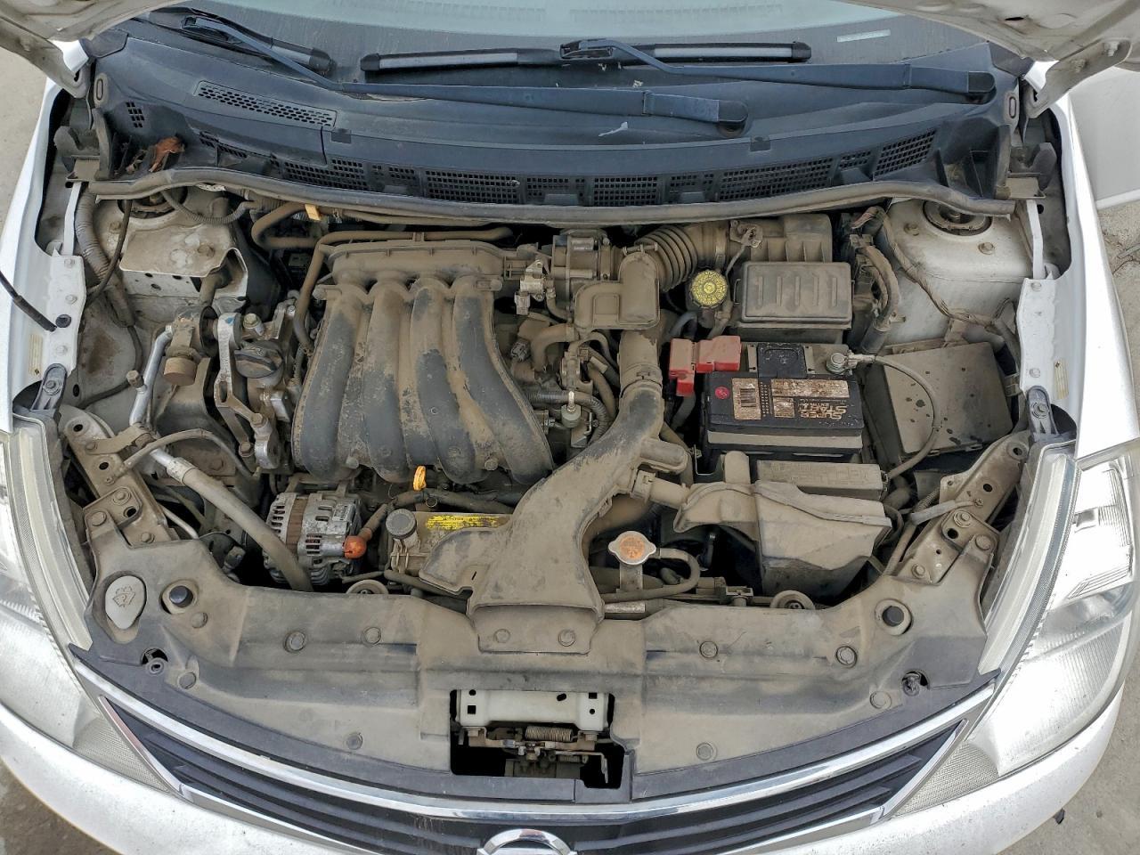 2012 NISSAN VERSA