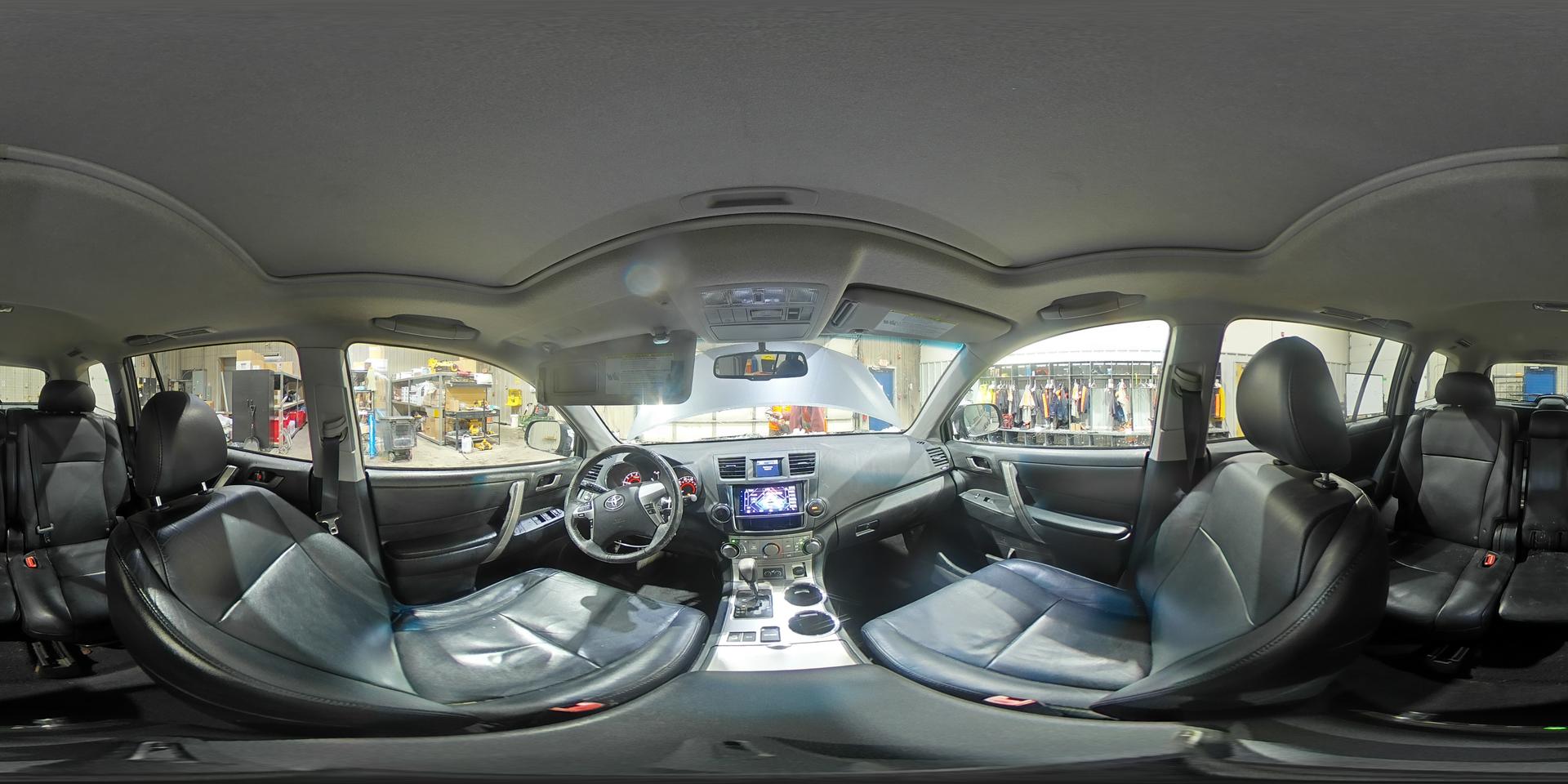2013 TOYOTA HIGHLANDER