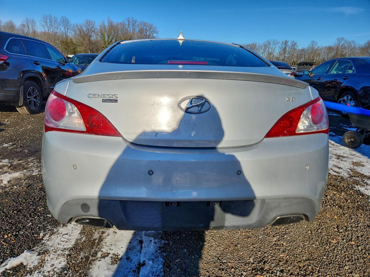 2012 HYUNDAI GENESIS