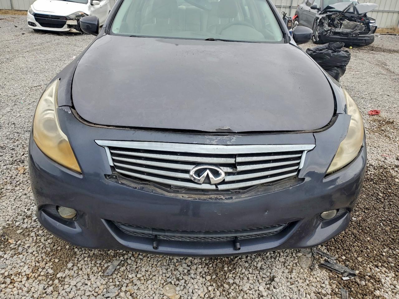 2012 INFINITI G37