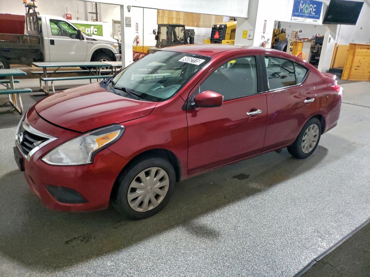 2017 NISSAN VERSA