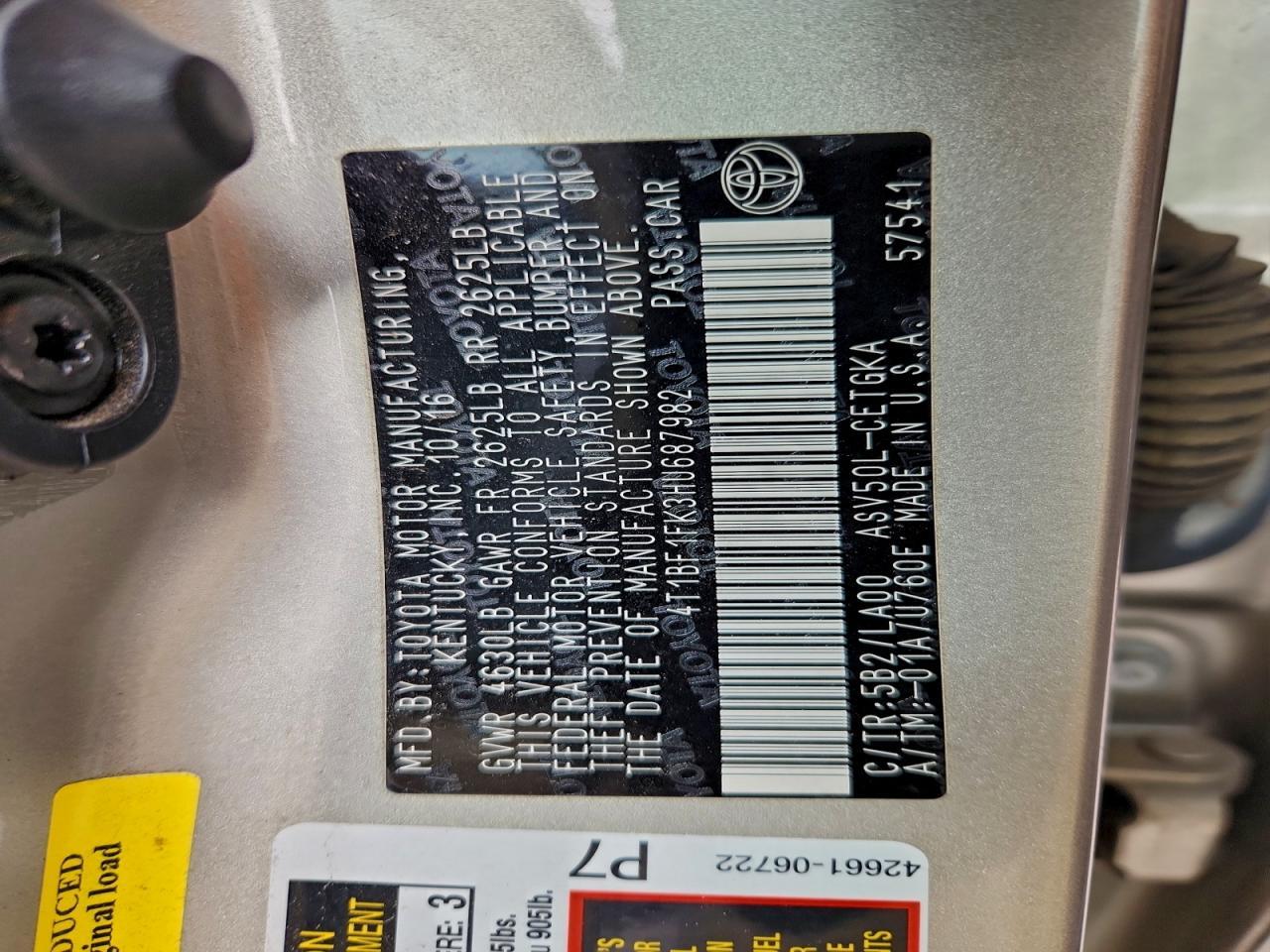 2017 TOYOTA CAMRY
