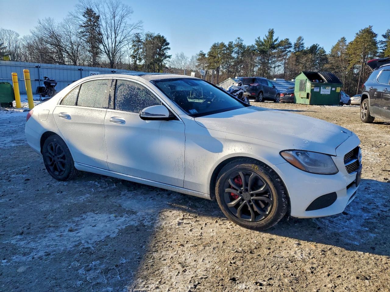 2016 MERCEDES-BENZ C-CLASS