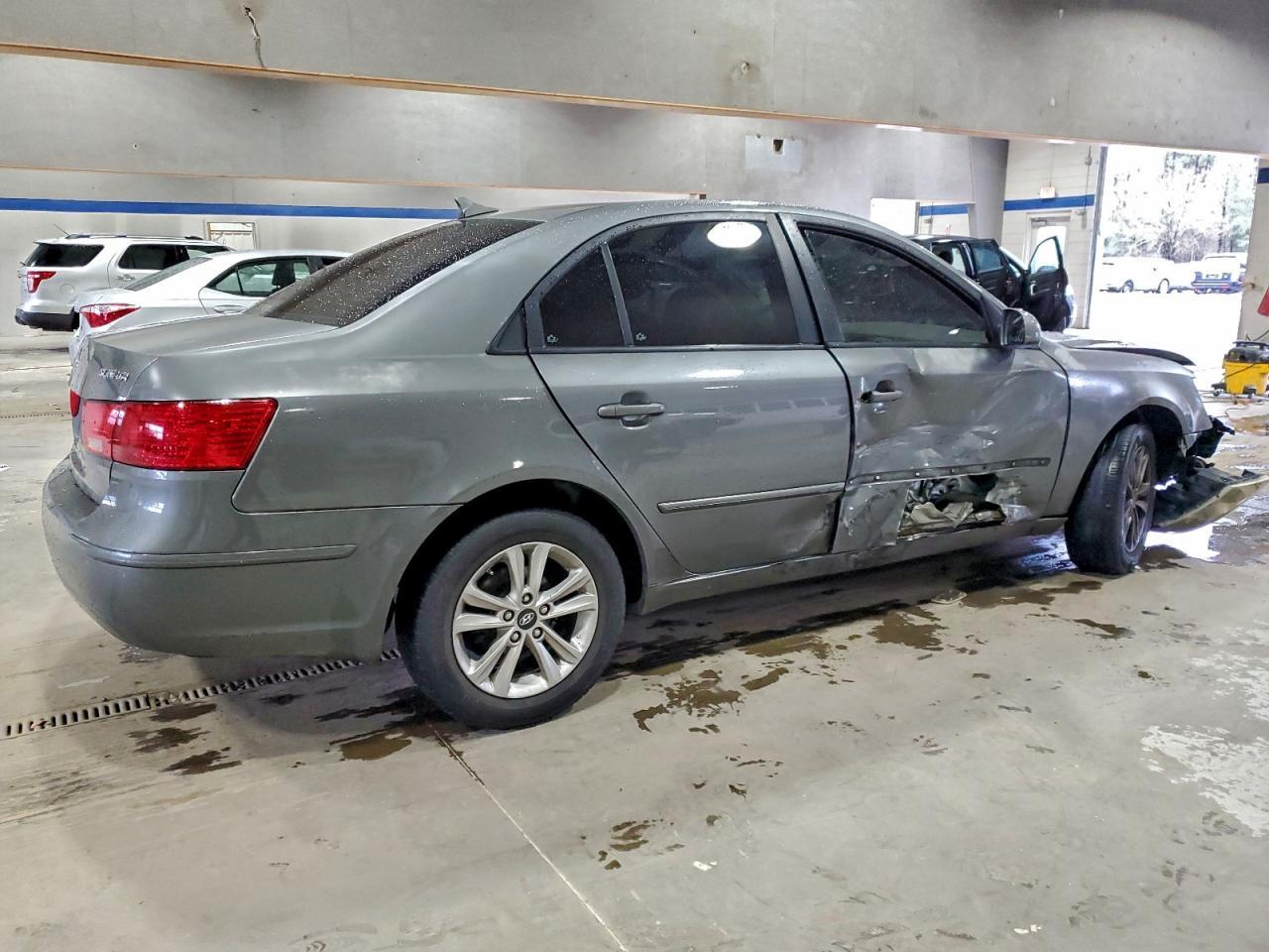 2009 HYUNDAI SONATA