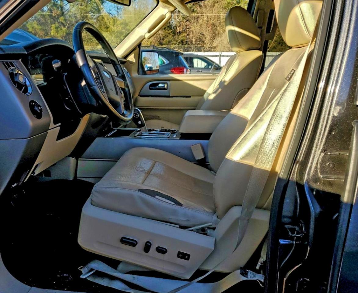 2017 FORD Expedition