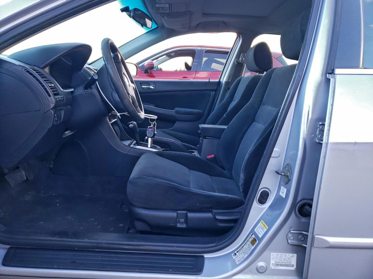 2004 HONDA ACCORD