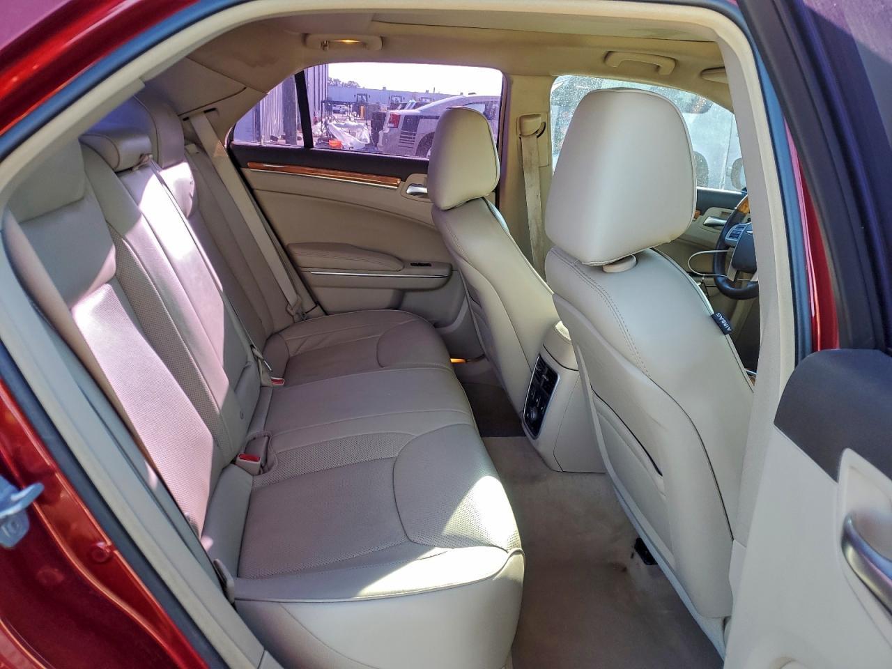 2014 CHRYSLER 300