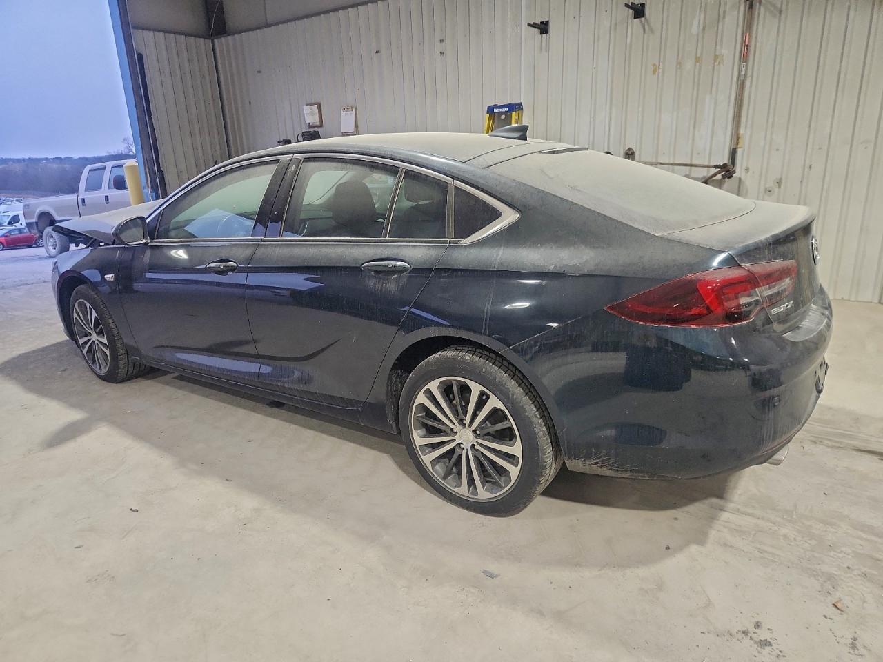 2018 BUICK Regal