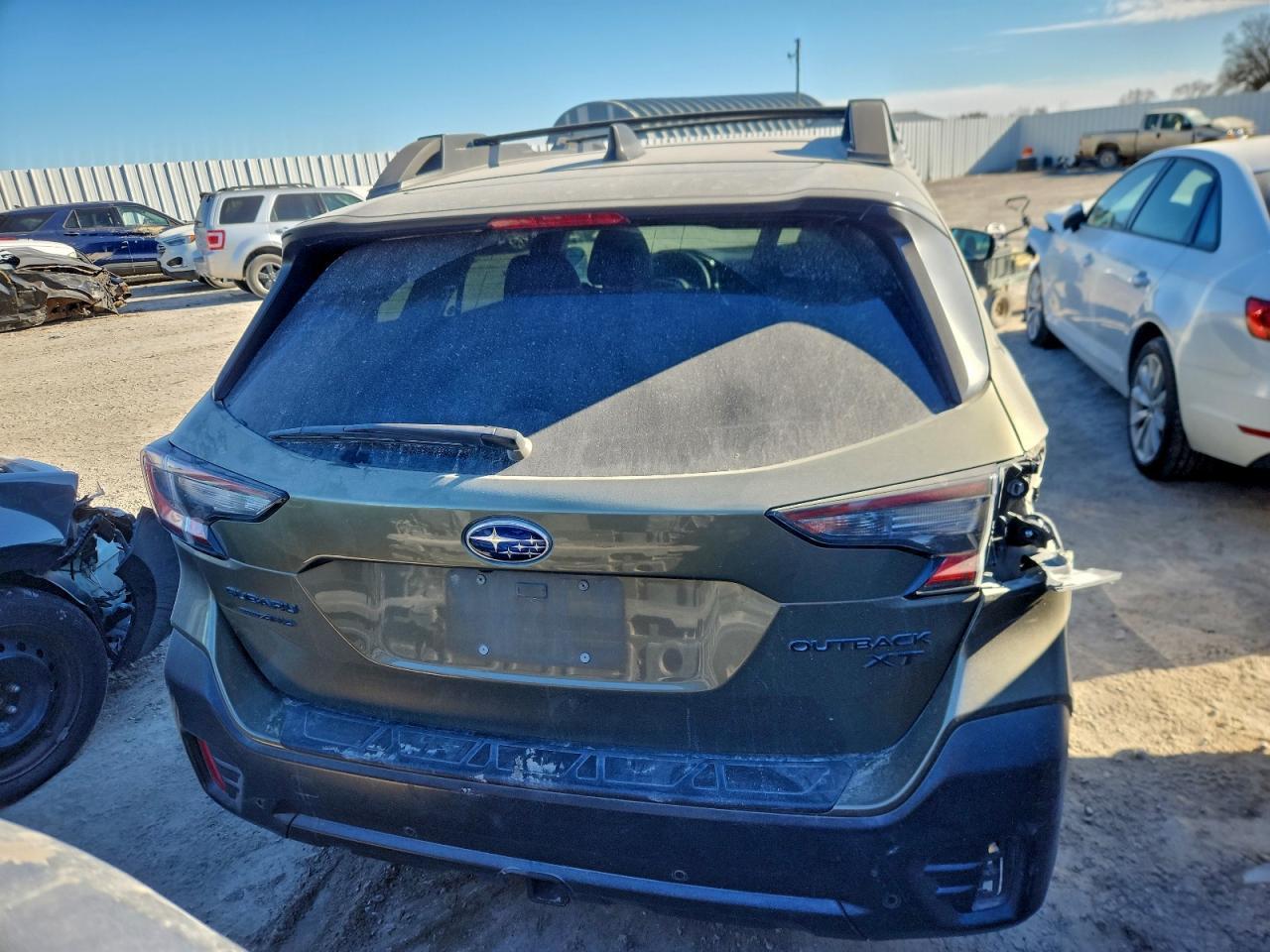 2020 SUBARU Outback