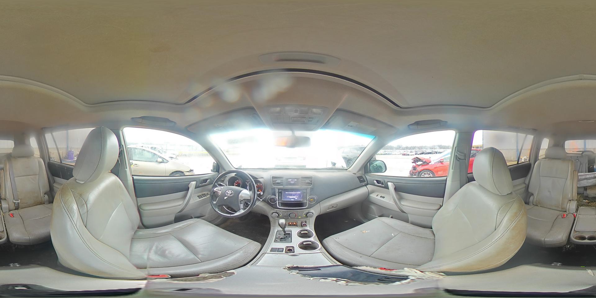 2013 TOYOTA HIGHLANDER