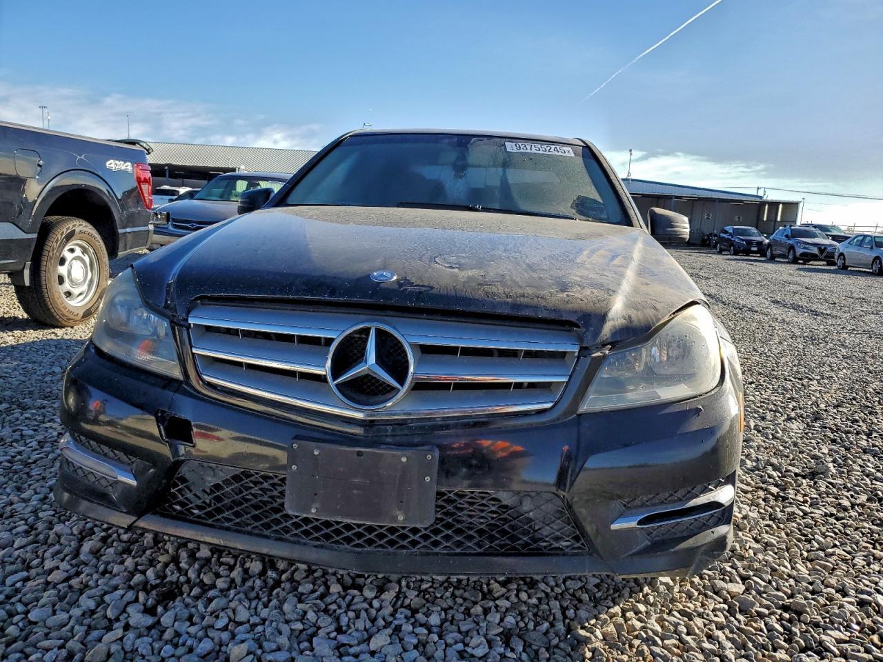 2012 MERCEDES-BENZ C-CLASS