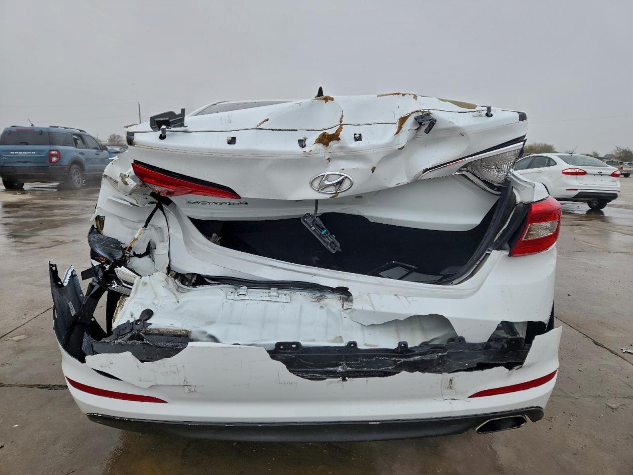 2016 HYUNDAI SONATA