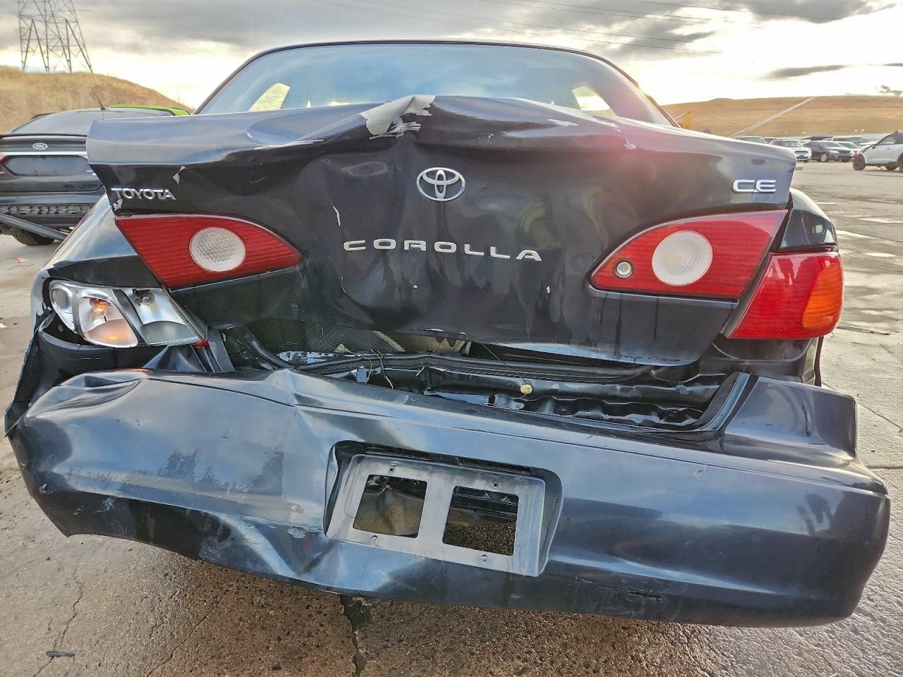2002 TOYOTA COROLLA