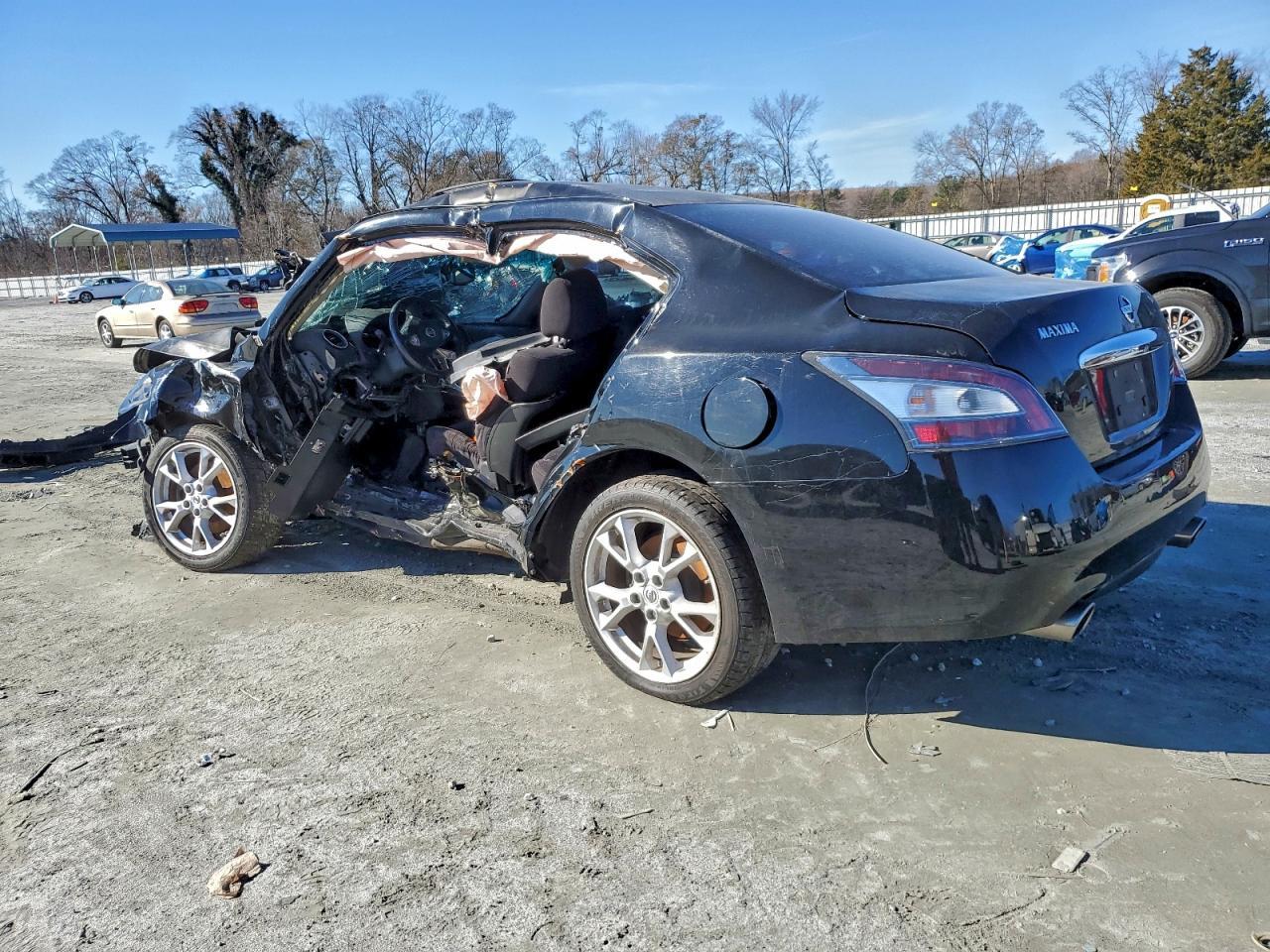 2012 NISSAN