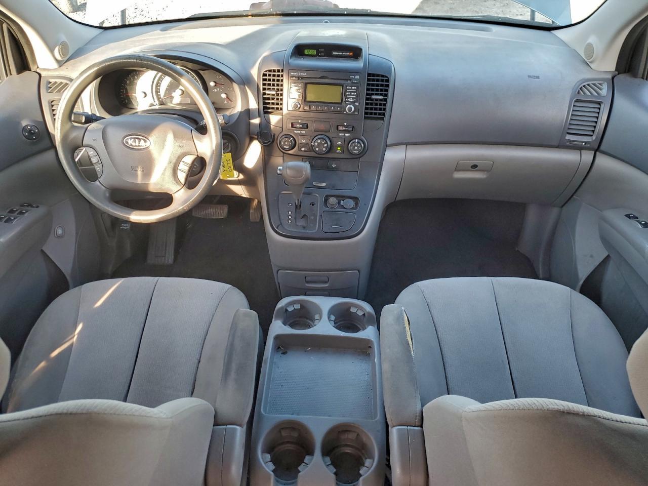 2012 KIA SEDONA