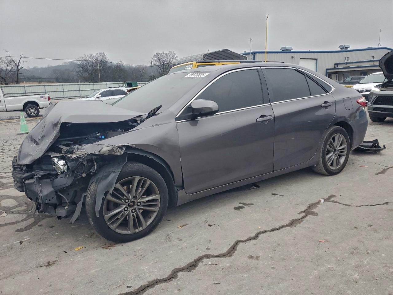 2016 TOYOTA CAMRY