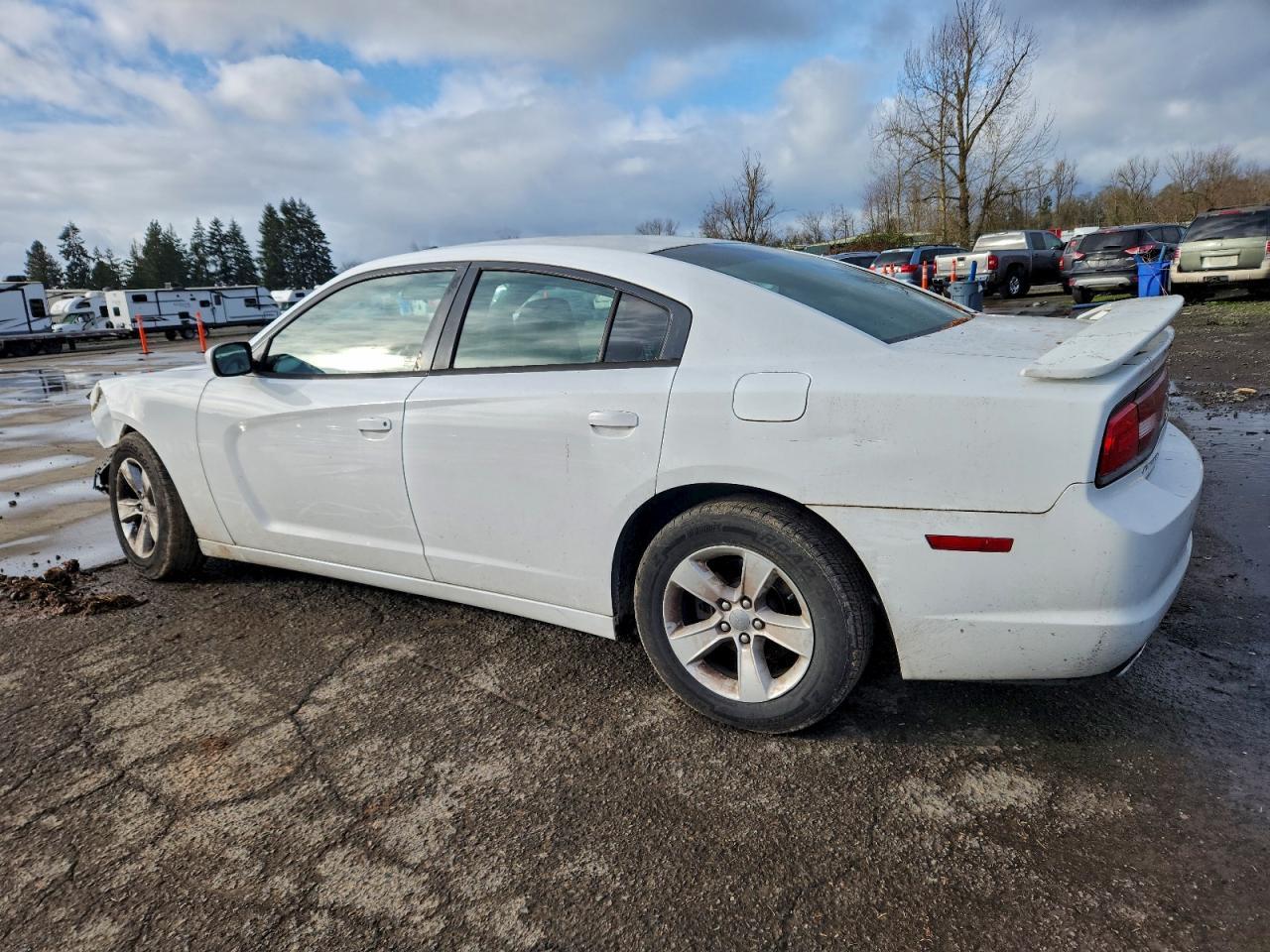 2011 DODGE CHARGER