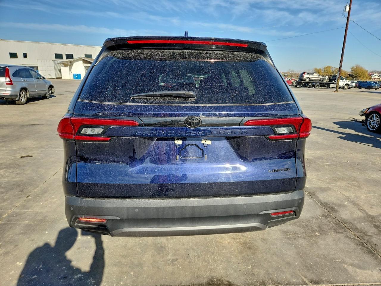 2024 TOYOTA HIGHLANDER
