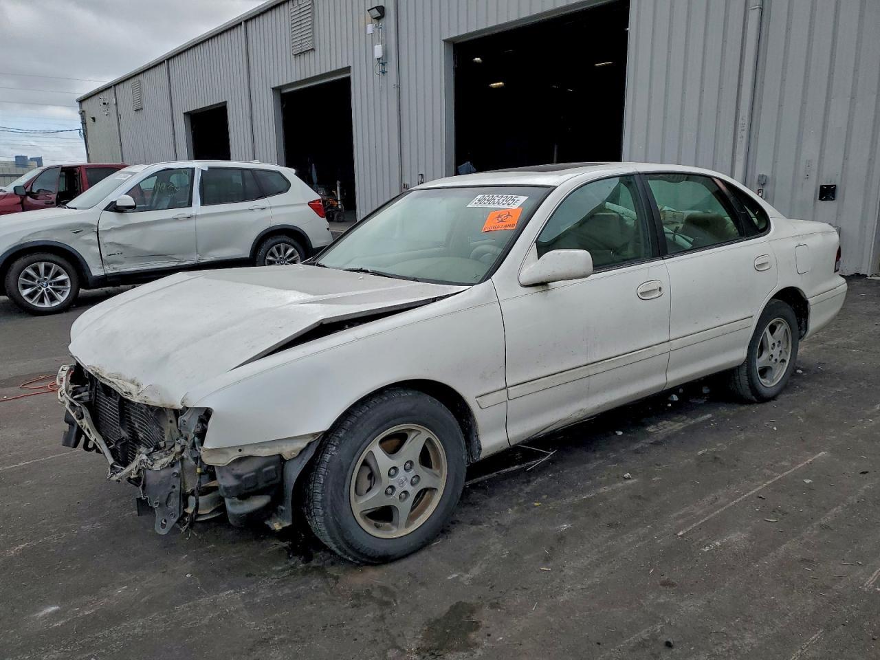 1997 TOYOTA Avalon