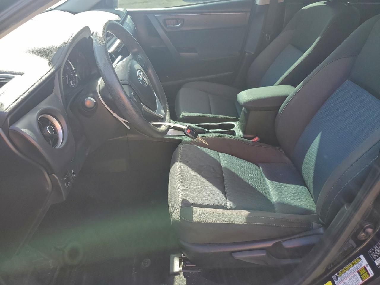 2017 TOYOTA COROLLA