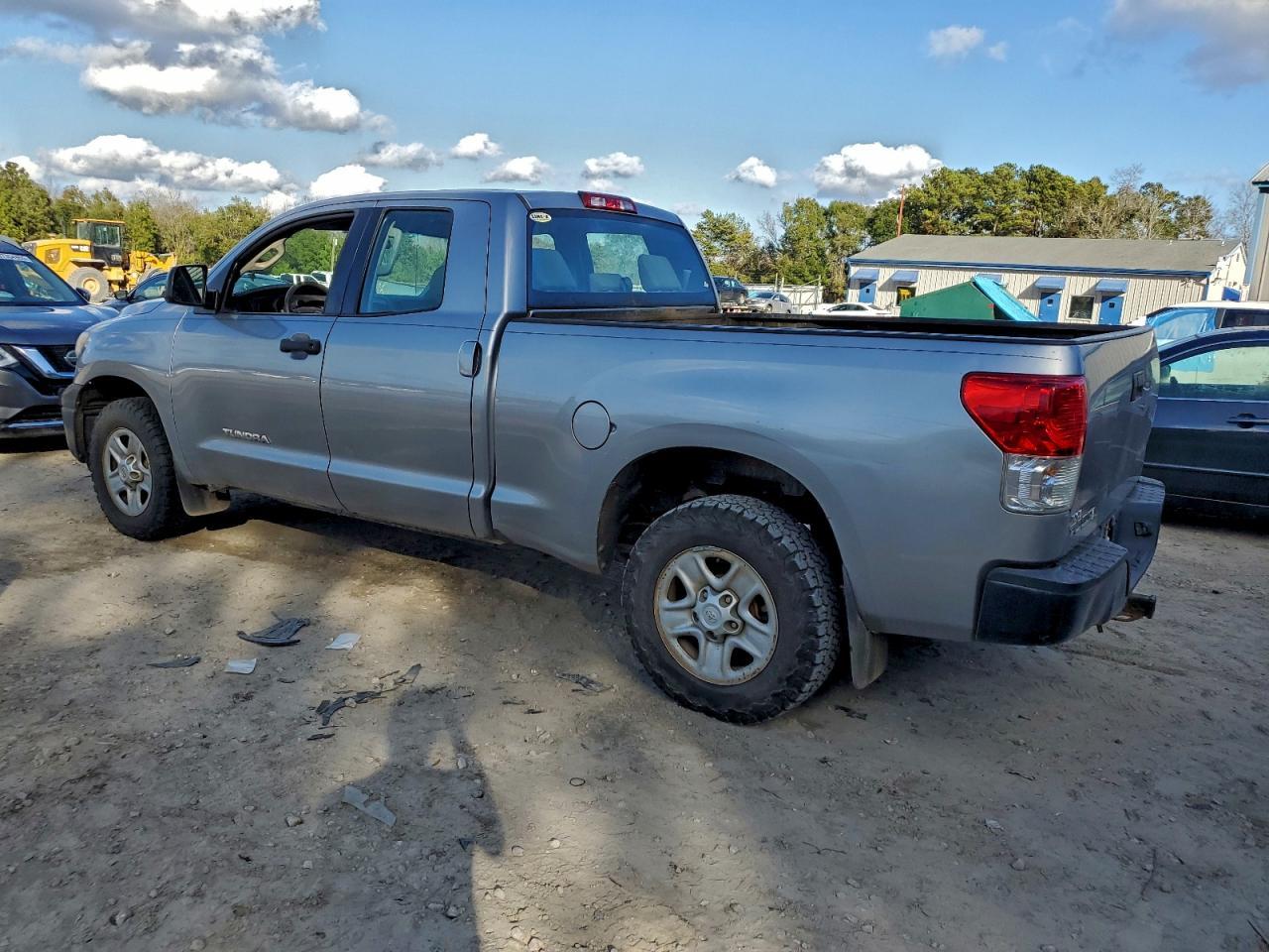 2010 TOYOTA TUNDRA
